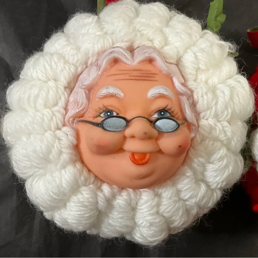 Vintage Set of 2 Handmade Santa and Mrs Claus Yarn Ornaments with Plastic Faces